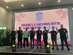 Orang Tua Memperkenalkan Minuman Anggur Buah Ginseng Intis di Lampung